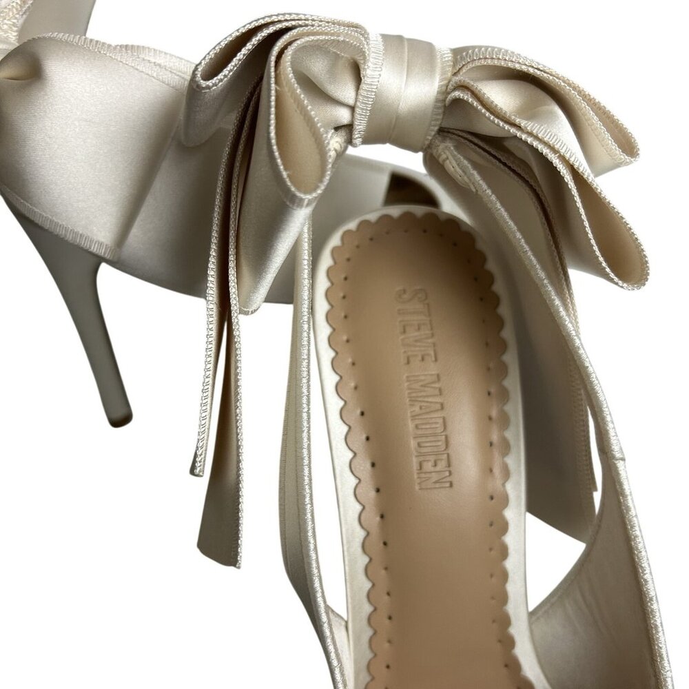 STUNNING Steve Madden Teacup Ivory Satin Sling Back Stiletto Pump Bow Sz 10M NEW - Picture 16 of 16